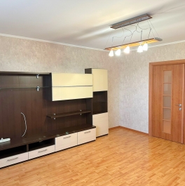 Продажа 3-комн квартиры на вторичном рынке Большая Академическая улица,  д. 9,  к. 1