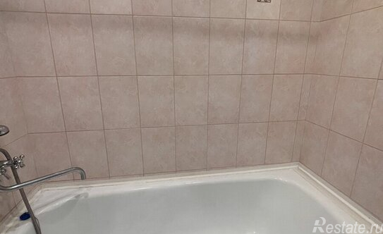 Продажа 1-комн квартиры на вторичном рынке Шушары п, Новгородский пр-кт,  д. 10