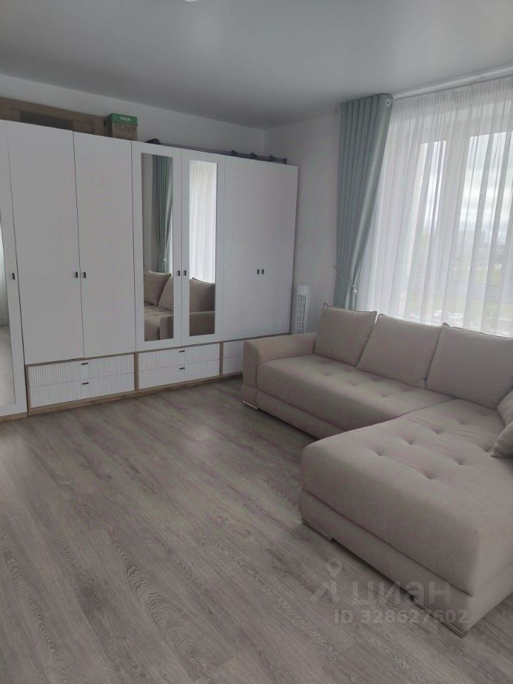 Продажа 3-комн квартиры на вторичном рынке улица Маресьева, 7к1