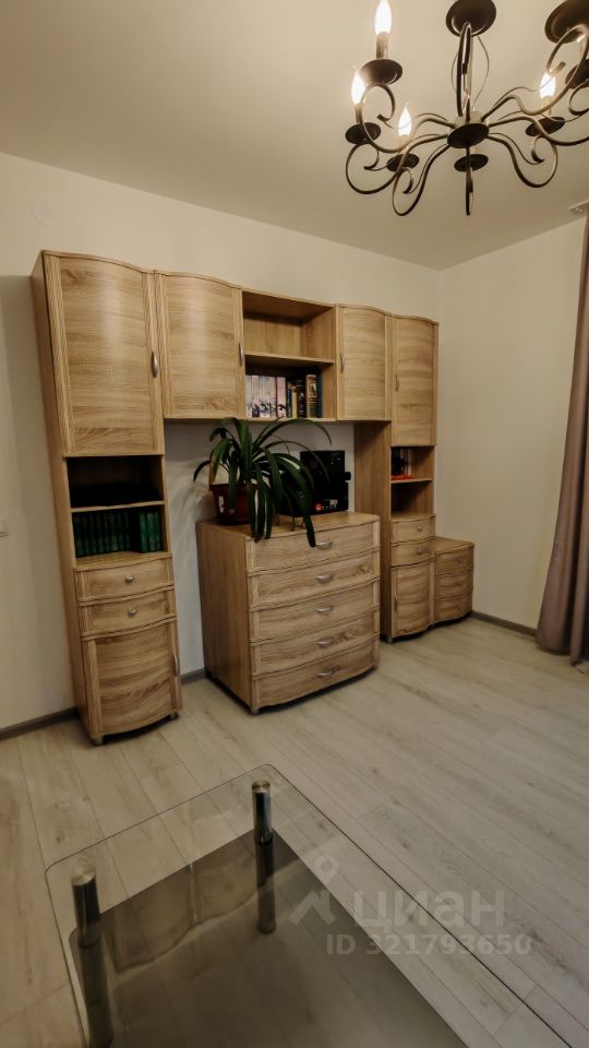 Продажа 2-комн квартиры на вторичном рынке улица Генерала Кравченко, 7к3