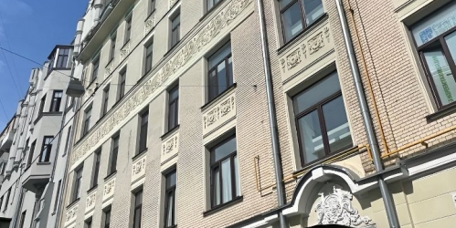 4-комн квартира Гусятников переулок,  д. 13/3