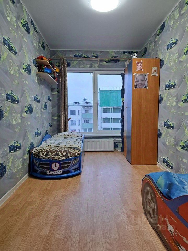 Продажа 3-комн квартиры на вторичном рынке пос. Шушары, Московское шоссе, 284