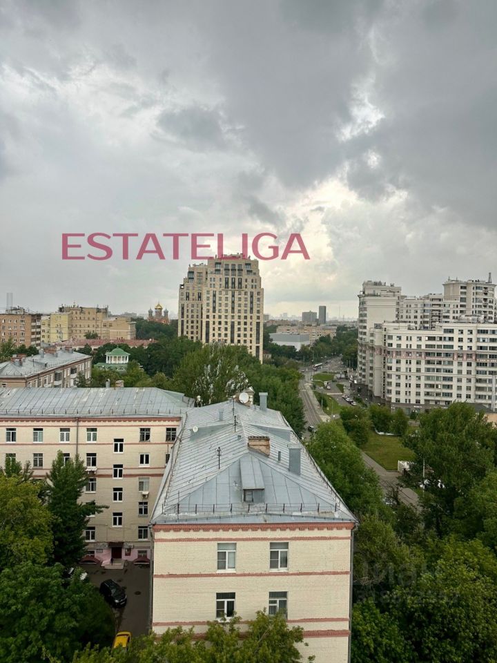 Продажа 5-комн квартиры на вторичном рынке 4-й Верхний Михайловский проезд, 1