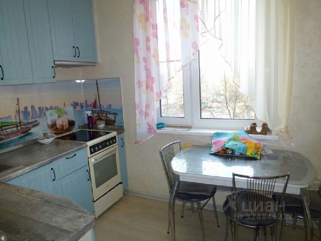 Продажа 3-комн квартиры на вторичном рынке Бибиревская улица, 17В