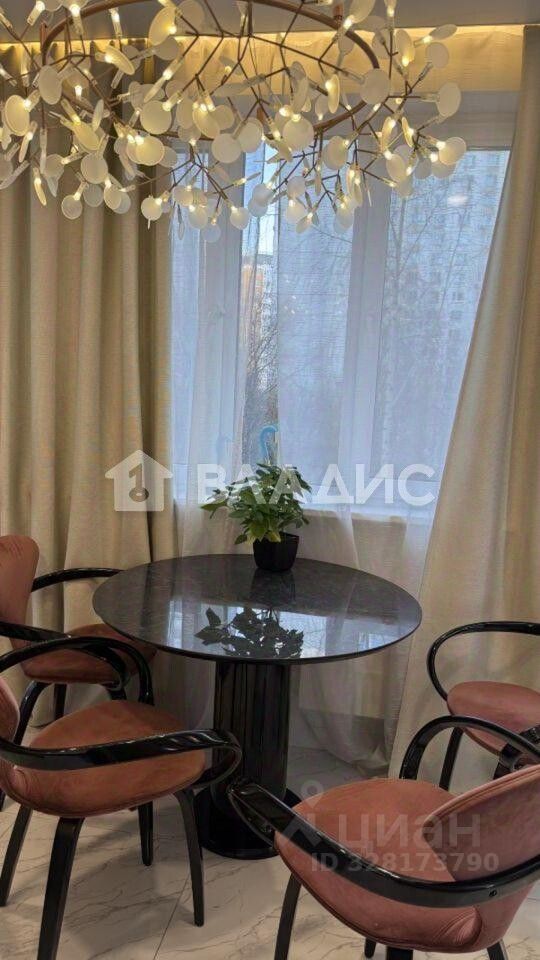 Продажа 3-комн квартиры на вторичном рынке Ангарская улица, 22К5
