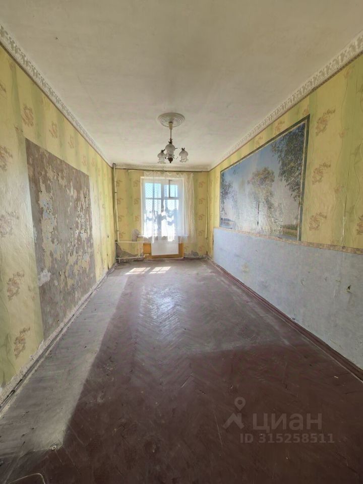 Продажа 4-комн квартиры на вторичном рынке улица Зои Космодемьянской, 17/26