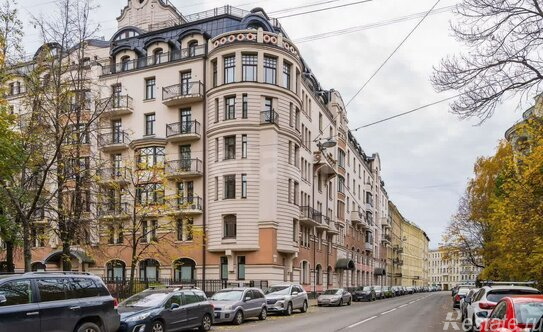 Продажа 3-комн квартиры на вторичном рынке Пушкарский переулок,  д. 9