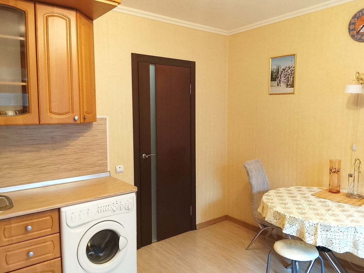 Аренда 1-комн квартиры на вторичном рынке Тобольская улица, 1