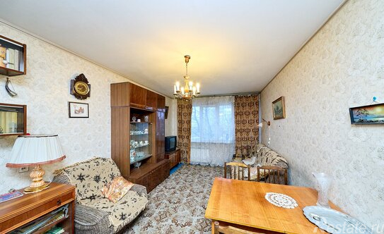 Продажа 3-комн квартиры на вторичном рынке Стойкости ул,  д. 18,  к. 1