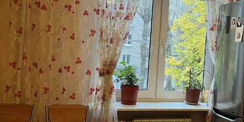 2-комн квартира улица Федосеенко, 32