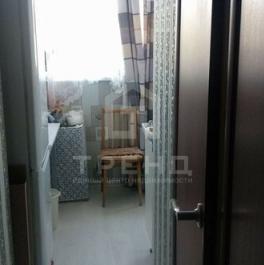 Продажа 1-комн квартиры на вторичном рынке улица Добровольцев,  д. 18