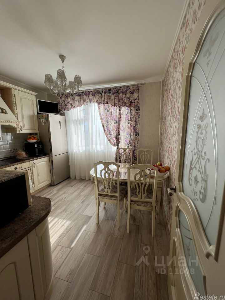 Продажа 2-комн квартиры на вторичном рынке Ставропольский проезд,  д. 3