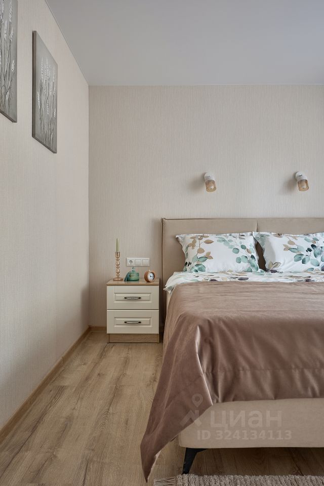 Аренда 2-комн квартиры на вторичном рынке улица Цюрупы, 24К2