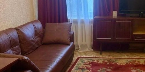 2-комн квартира улица Трофимова, 1/17