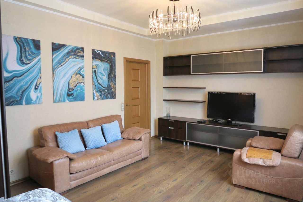 Аренда 2-комн квартиры на вторичном рынке 2-я Дубровская улица, 6