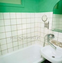 Продажа 2-комн квартиры на вторичном рынке Печорская ул,  д. 16