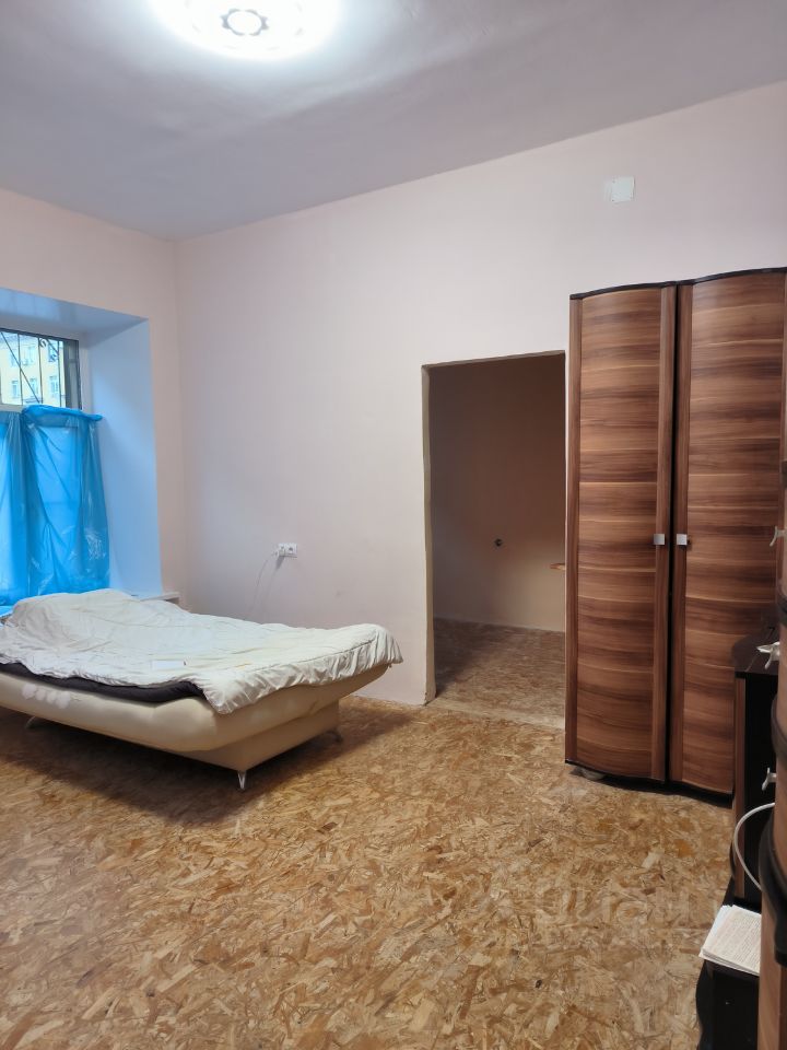 Продажа 3-комн квартиры на вторичном рынке 6-я Советская улица, 22/22