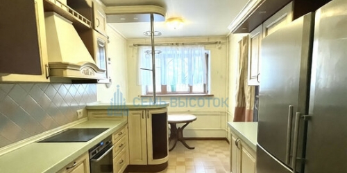3-комн квартира Весёлая улица,  д. 35