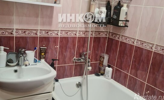 Продажа 1-комн квартиры на вторичном рынке Химки г, Юннатов ул,  д. 3