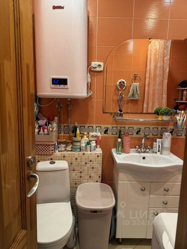 Продажа 2-комн квартиры на вторичном рынке Рябово городской поселок, улица Школьная, 8