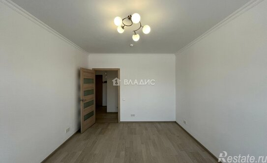 Продажа 2-комн квартиры на вторичном рынке ул Светланова,  д. 11,  к. 1