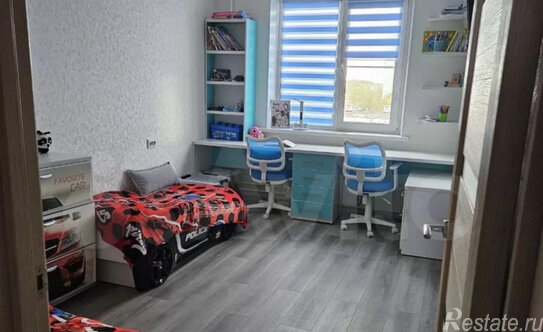 Продажа 2-комн квартиры на вторичном рынке Маршала Савицкого ул,  д. 12