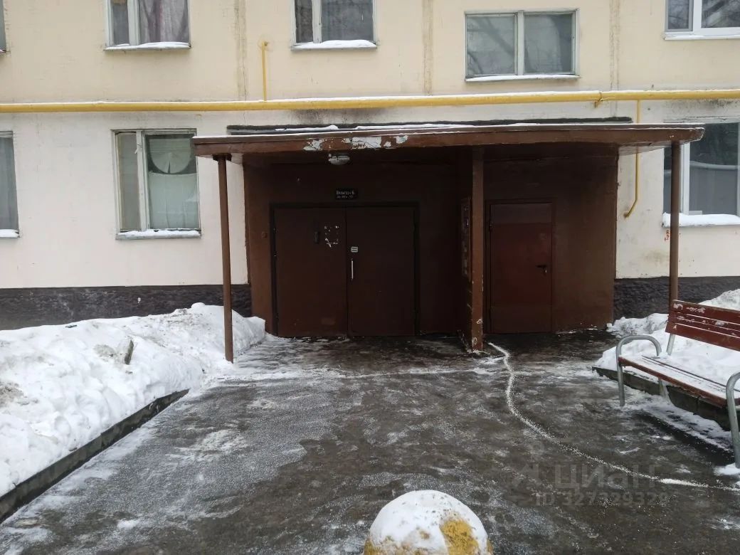 Продажа 3-комн квартиры на вторичном рынке Чертановская улица, 43К2