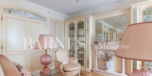 6-комн квартира Краснопролетарская улица,  д. 7