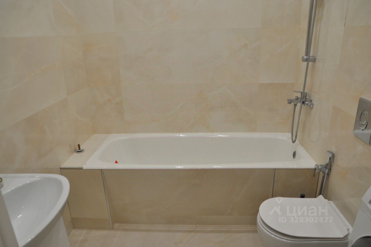 Аренда 2-комн квартиры на вторичном рынке бульвар Скандинавский,  д. 19