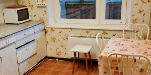 3-комн квартира ул Молдагуловой,  д. 10,  к. 1