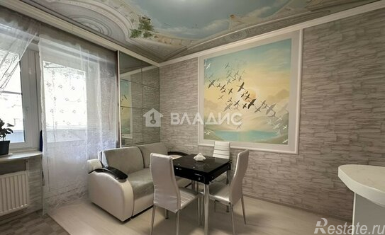 Продажа 2-комн квартиры на вторичном рынке Детская, Школьная улица,  д. 12