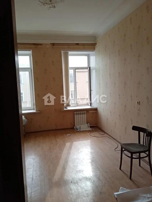 Продажа 4-комн квартиры на вторичном рынке ул. Серпуховская,  д. 48