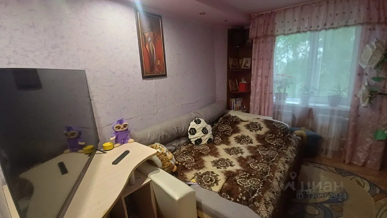 Продажа 3-комн квартиры на вторичном рынке с. Ситне-Щелканово, улица Мира, 18