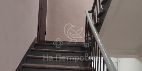 3-комн квартира улица Лобанова,  д. 4