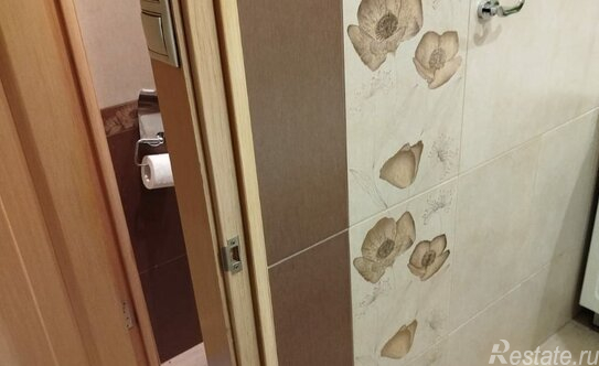 Продажа 3-комн квартиры на вторичном рынке Липецкая ул,  д. 24 к2