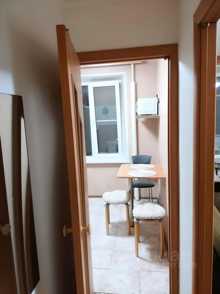 Аренда 1-комн квартиры на вторичном рынке Судостроительная улица,  д. 13