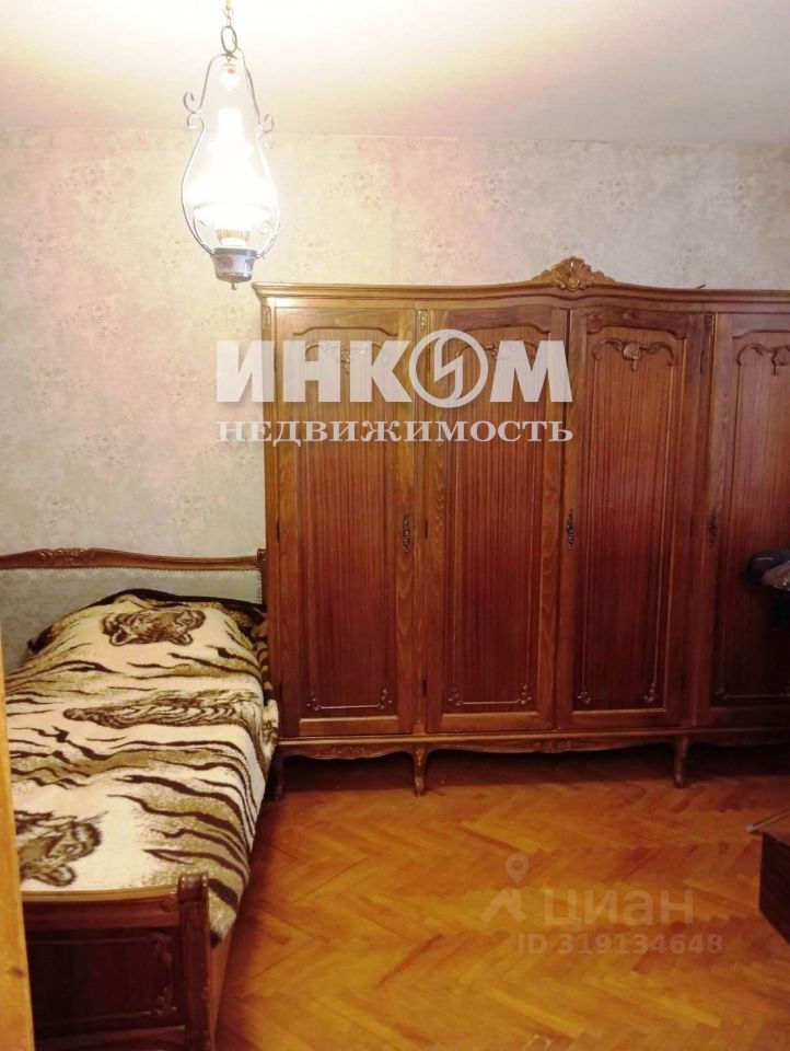 Продажа 3-комн квартиры на вторичном рынке проспект Мира, 184К2
