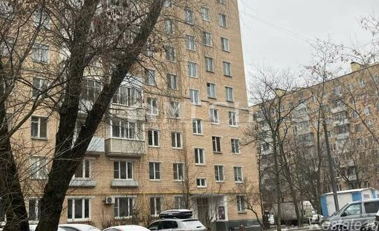 Продажа 3-комн квартиры на вторичном рынке ул Судостроительная,  д. 51