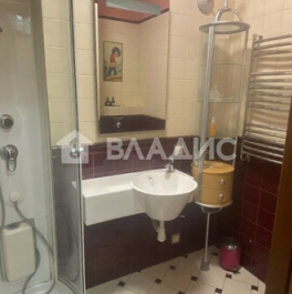 Продажа 3-комн квартиры на вторичном рынке улица Ватутина