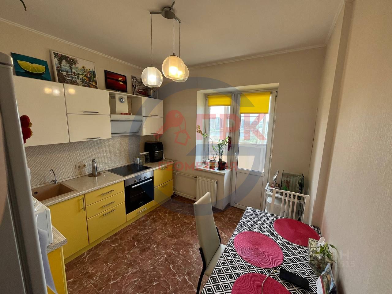 Продажа 2-комн квартиры на вторичном рынке Зенино ЖК Самолет мкр, Люберцы, улица Барыкина,  д. 2