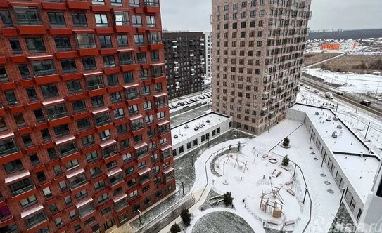 Продажа 1-комн квартиры на вторичном рынке Янино-1, ул Голландская,  д. 18,  к. 1