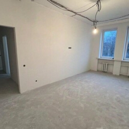 Продажа 2-комн квартиры на вторичном рынке ул Харченко,  д. 12