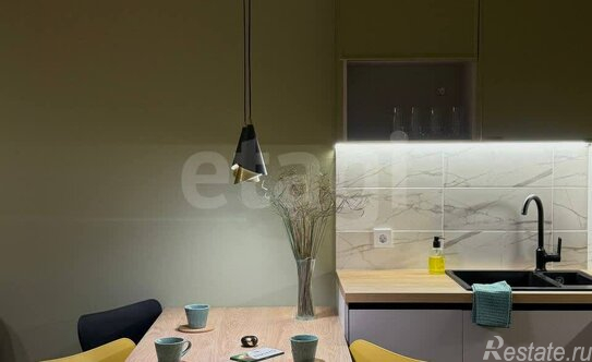 Продажа 1-комн квартиры на вторичном рынке Фитарёвская улица,  д. 6