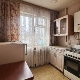 Продажа 2-комн квартиры на вторичном рынке Фосфоритный, Школьная улица,  д. 7