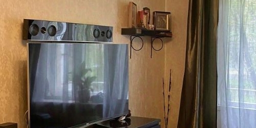 3-комн квартира улица Ленсовета, 57