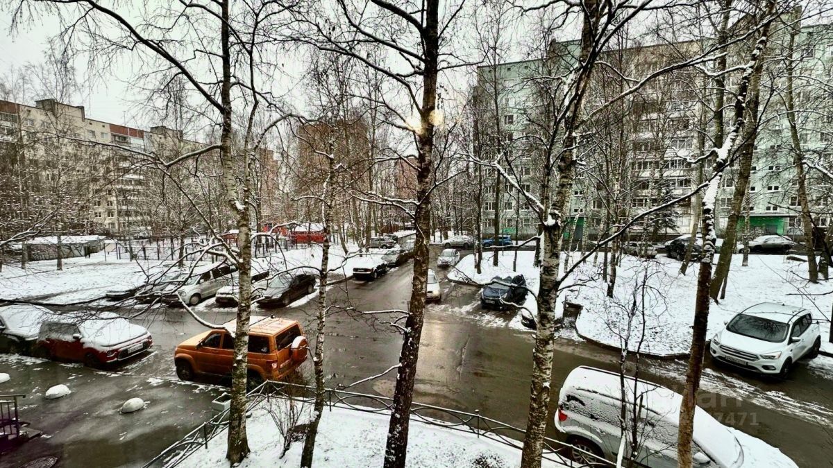 Продажа 3-комн квартиры на вторичном рынке проспект Ударников, 26