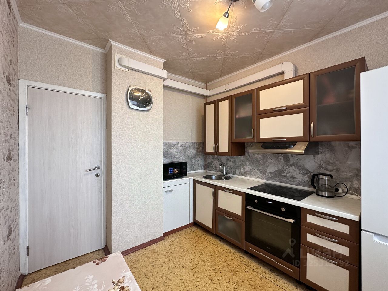 Продажа 2-комн квартиры на вторичном рынке Королев, проспект Космонавтов, 20/35
