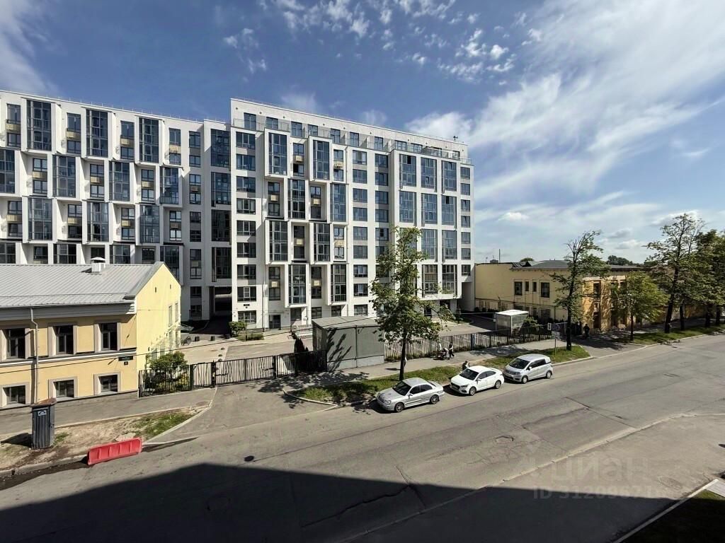 Продажа 1-комн квартиры на вторичном рынке Прилукская улица, 35