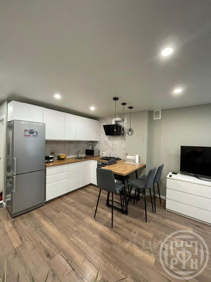 Продажа 2-комн квартиры на вторичном рынке Сестрорецк, Приморское шоссе, 272