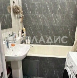 Продажа 2-комн квартиры на вторичном рынке Ленинский пр-кт,  д. 123,  к. 1